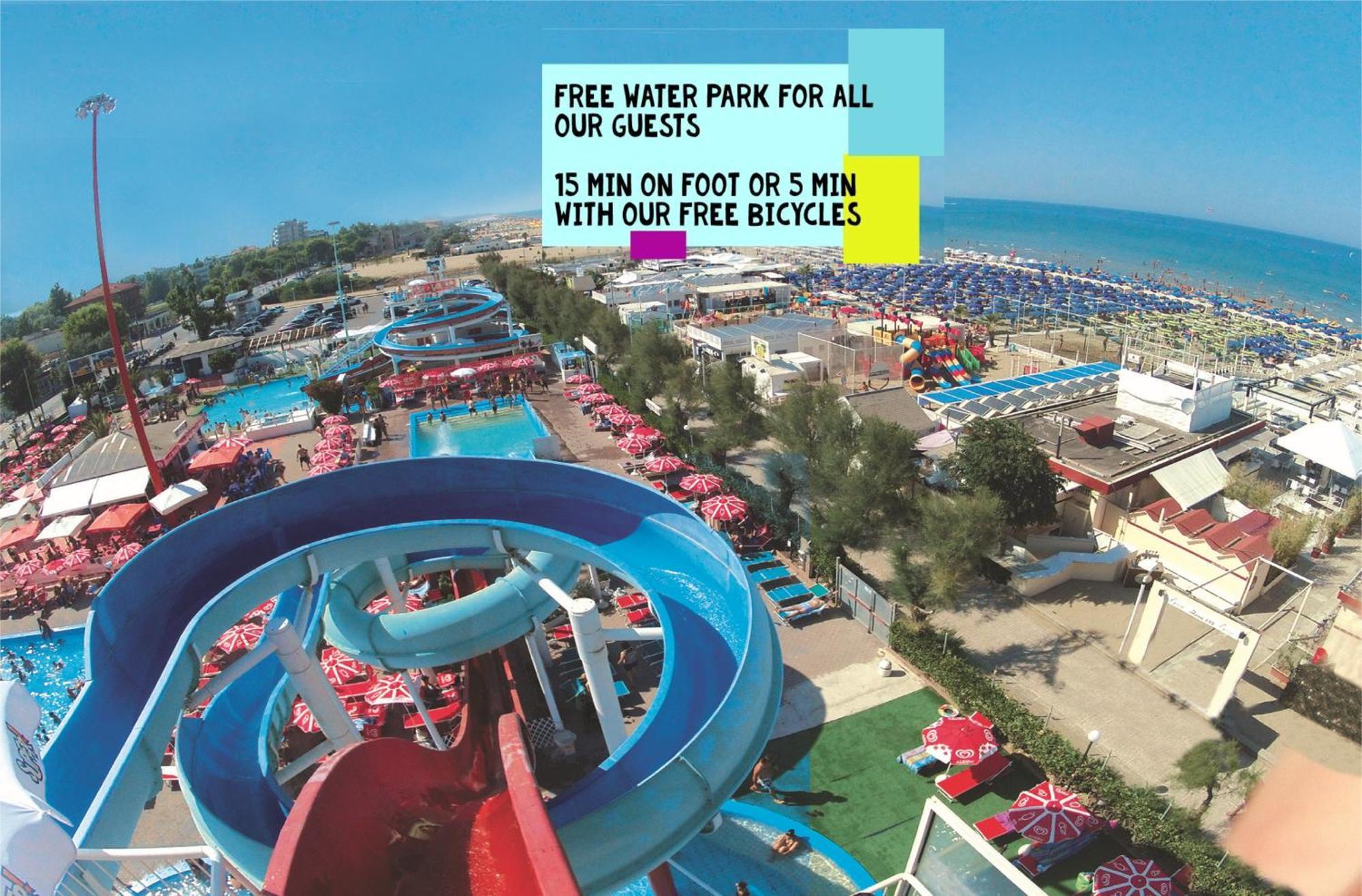 Hotel Giorg - Waterpark Included Ρίμινι Εξωτερικό φωτογραφία