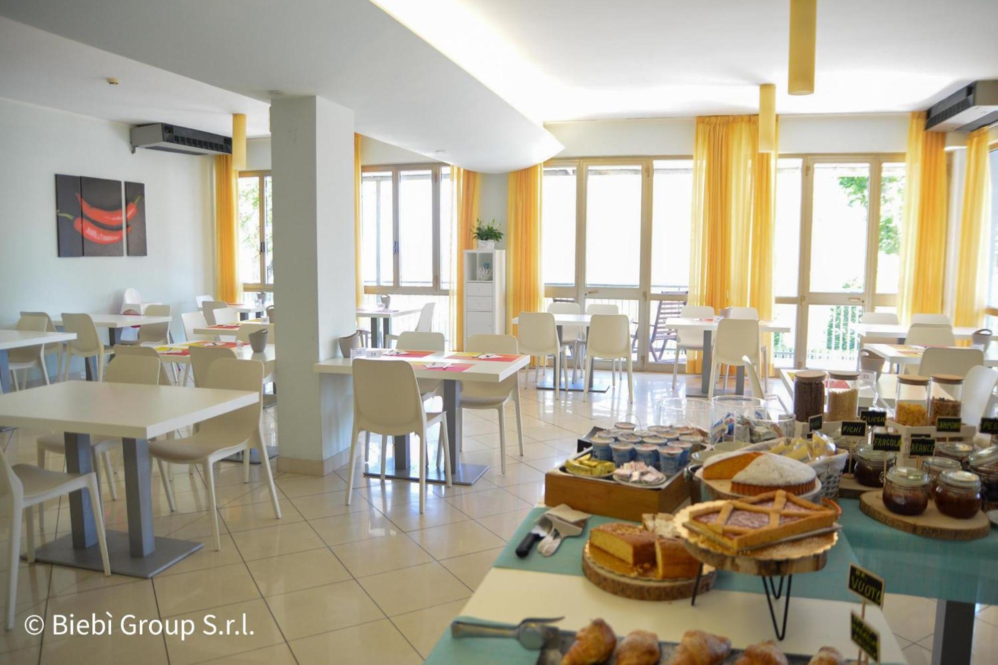 Hotel Giorg - Waterpark Included Ρίμινι Εξωτερικό φωτογραφία