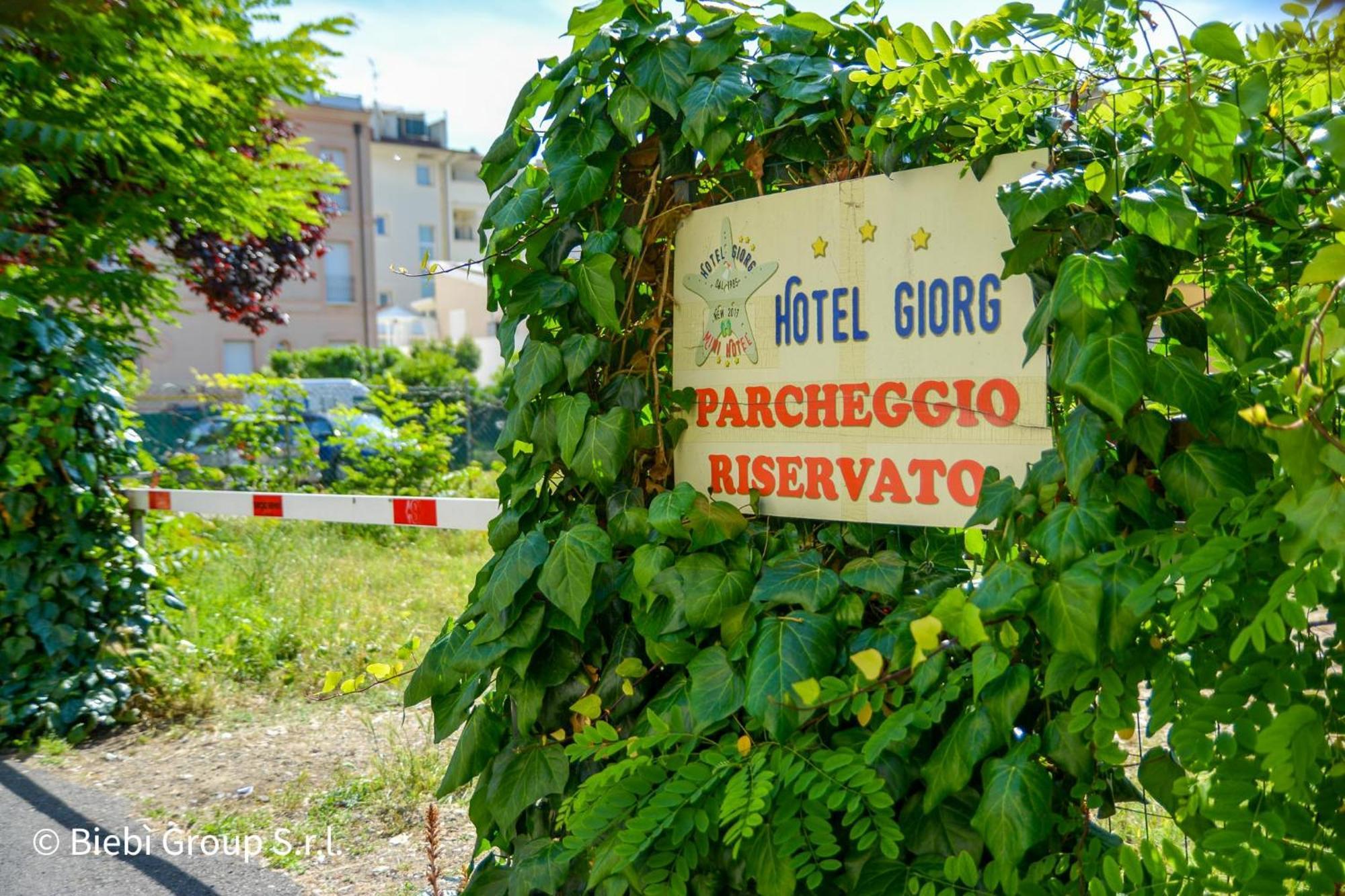 Hotel Giorg - Waterpark Included Ρίμινι Εξωτερικό φωτογραφία